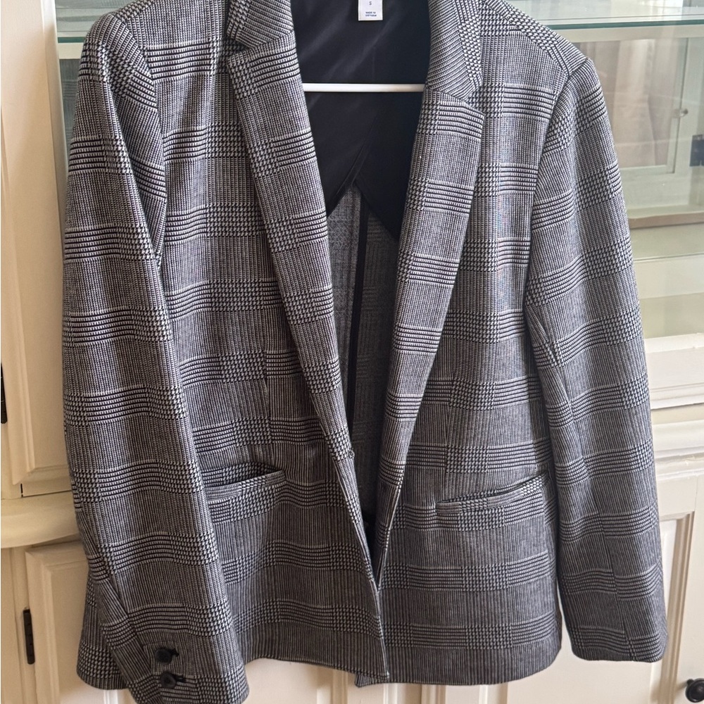 Classic Gray Plaid Blazer